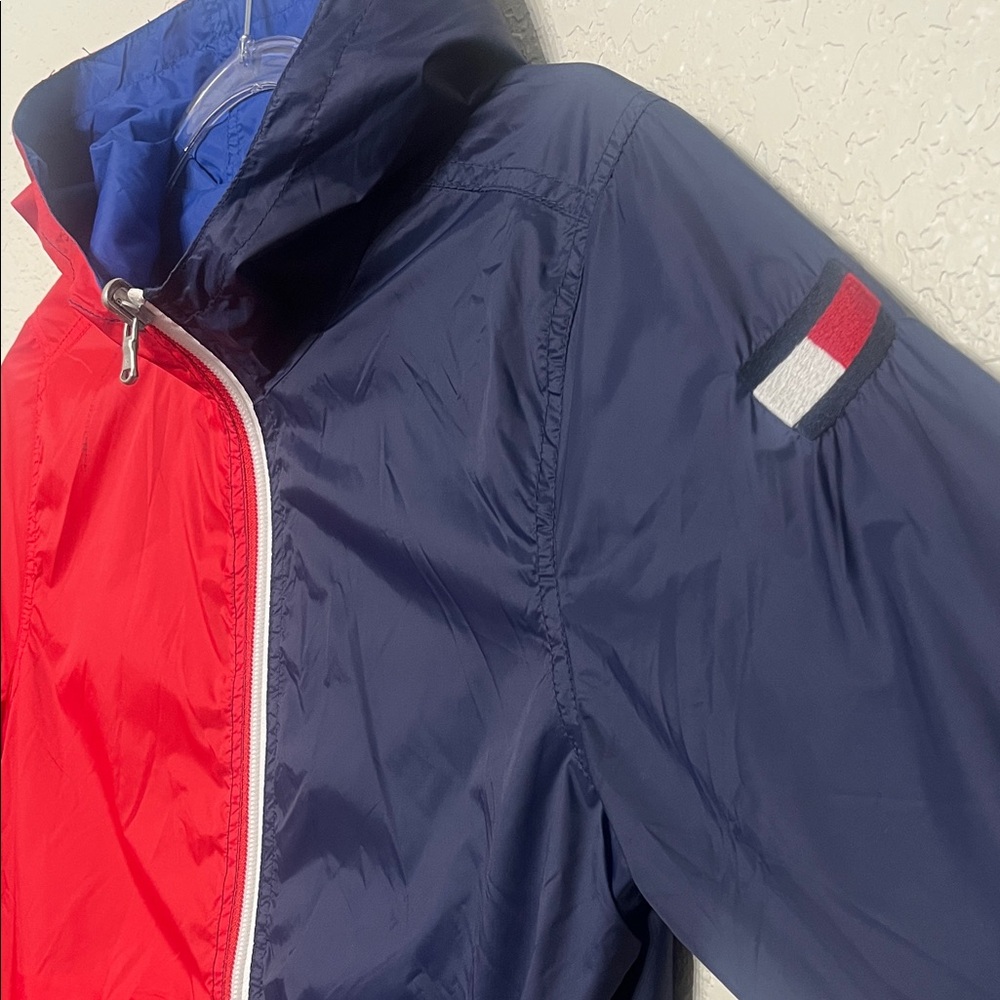 Tommy Hilfiger Red & Blue Colorblock Windbreaker - Picture 7 of 8